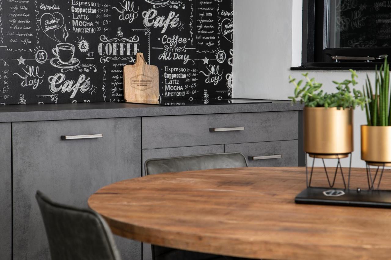 B&B Pakhuis De Branderij Stadsappartementen 메펠 외부 사진